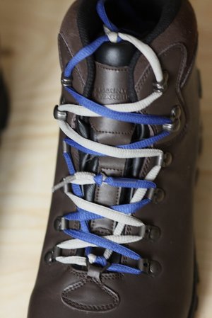 lace your boots